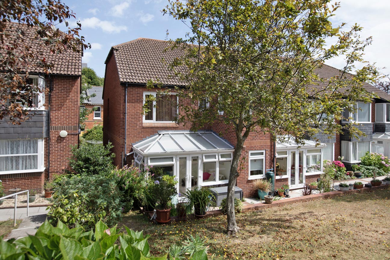 Heywoods Road, Abbeyfield House Heywoods Road, TQ14