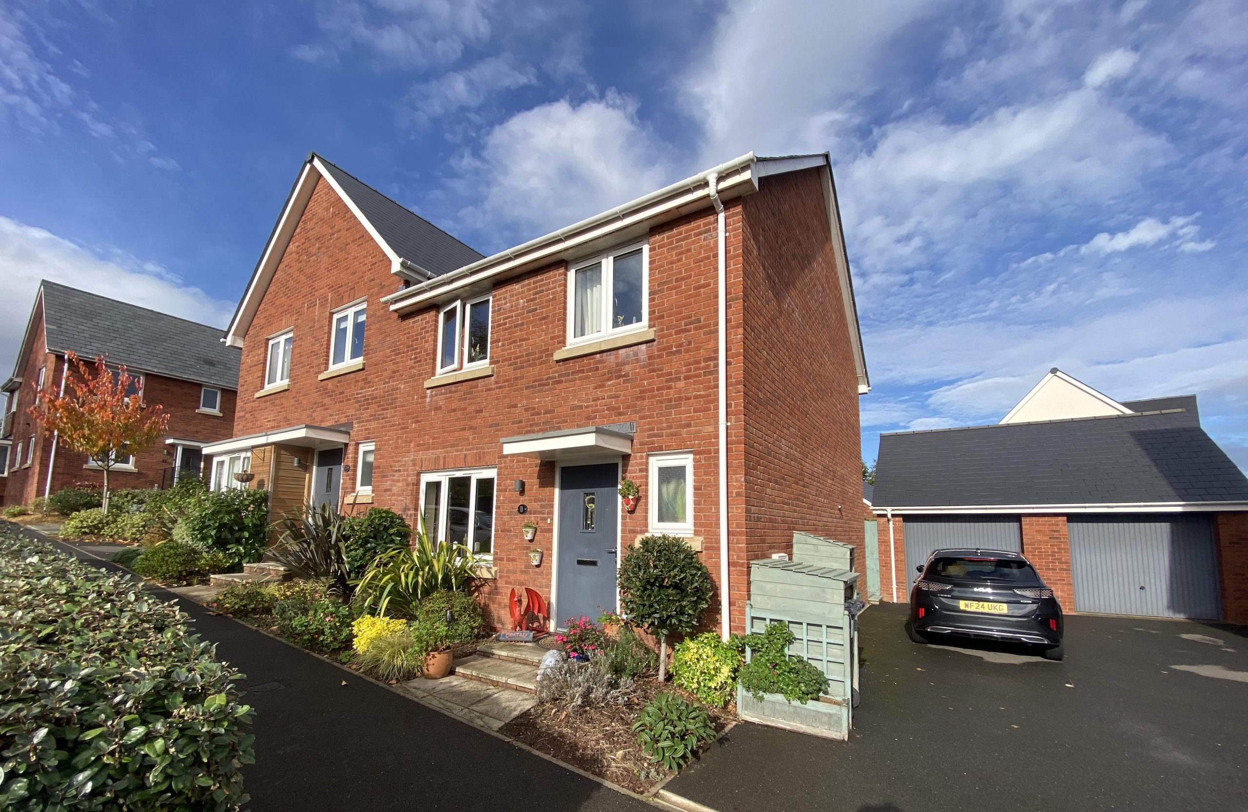 St. Georges Lane, Holcombe, EX7